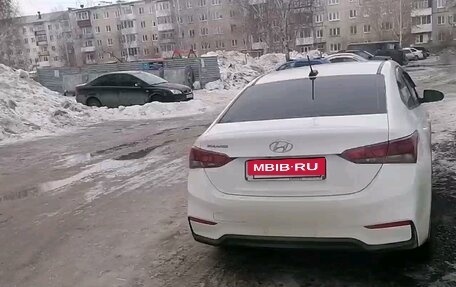 Hyundai Solaris II рестайлинг, 2018 год, 1 200 000 рублей, 5 фотография