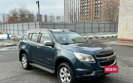 Chevrolet TrailBlazer II, 2013 год, 1 880 000 рублей, 2 фотография