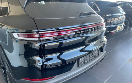 Porsche Cayenne III, 2023 год, 17 350 000 рублей, 3 фотография