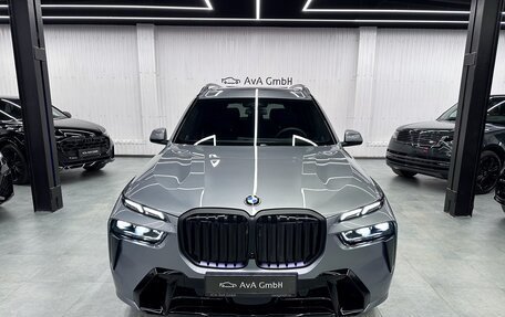 BMW X7, 2023 год, 18 044 000 рублей, 2 фотография