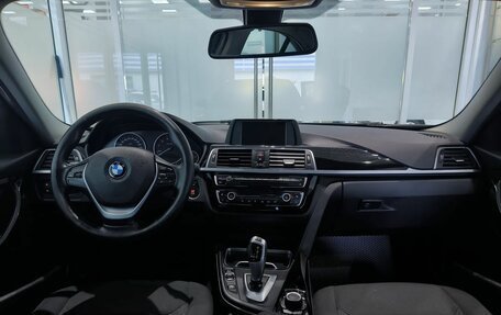 BMW 3 серия, 2016 год, 1 850 000 рублей, 5 фотография