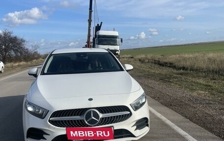 Mercedes-Benz A-Класс, 2019 год, 3 100 000 рублей, 5 фотография