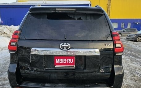Toyota Land Cruiser Prado 150 рестайлинг 2, 2018 год, 4 850 000 рублей, 7 фотография