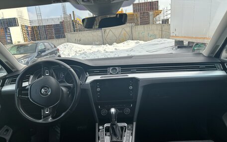 Volkswagen Passat B8 рестайлинг, 2019 год, 1 530 000 рублей, 12 фотография