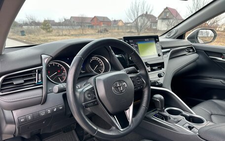 Toyota Camry, 2022 год, 3 500 000 рублей, 12 фотография