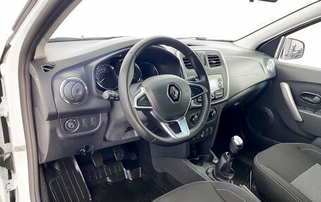 Renault Logan II, 2021 год, 1 349 000 рублей, 12 фотография