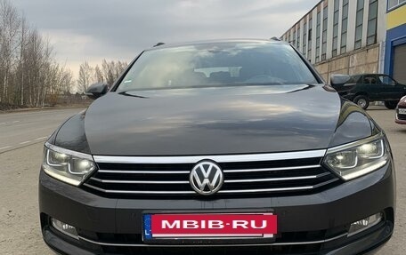 Volkswagen Passat B8 рестайлинг, 2019 год, 1 999 999 рублей, 9 фотография