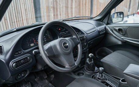 Chevrolet Niva I рестайлинг, 2017 год, 800 000 рублей, 6 фотография