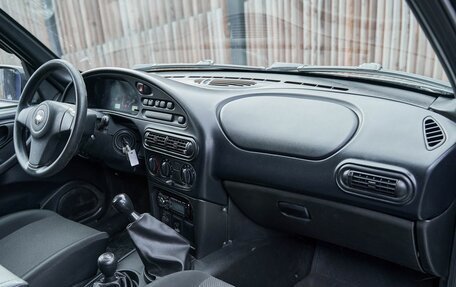 Chevrolet Niva I рестайлинг, 2017 год, 800 000 рублей, 7 фотография