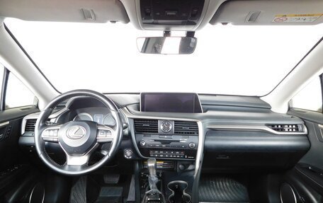 Lexus RX IV рестайлинг, 2017 год, 3 500 000 рублей, 14 фотография