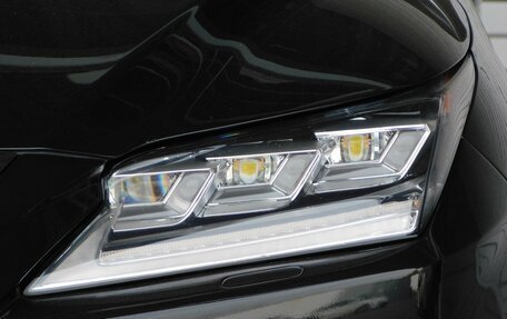 Lexus RX IV рестайлинг, 2017 год, 3 500 000 рублей, 17 фотография