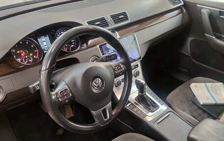 Volkswagen Passat B7, 2013 год, 1 190 000 рублей, 14 фотография