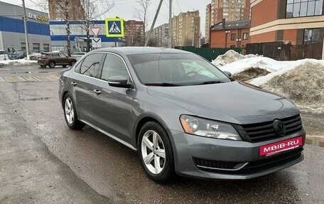 Volkswagen Passat B7, 2011 год, 1 220 000 рублей, 5 фотография