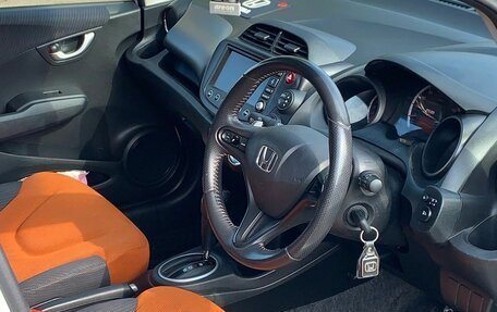 Honda Fit III, 2011 год, 1 270 000 рублей, 18 фотография
