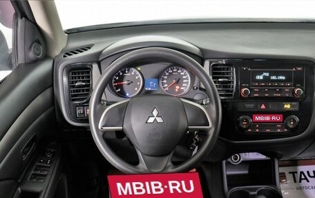 Mitsubishi Outlander III рестайлинг 3, 2012 год, 1 777 000 рублей, 7 фотография