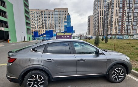 Renault Arkana I, 2021 год, 2 100 000 рублей, 6 фотография