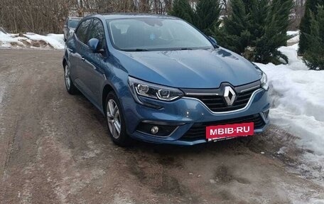 Renault Megane IV, 2019 год, 1 660 000 рублей, 25 фотография