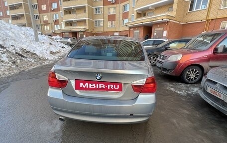 BMW 3 серия, 2005 год, 590 000 рублей, 4 фотография