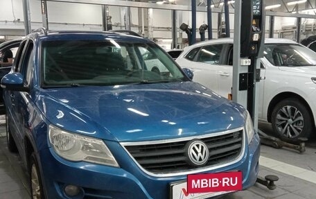 Volkswagen Tiguan I, 2008 год, 881 000 рублей, 2 фотография