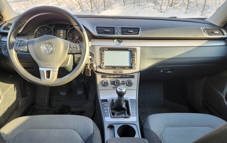 Volkswagen Passat B7, 2012 год, 1 290 000 рублей, 5 фотография