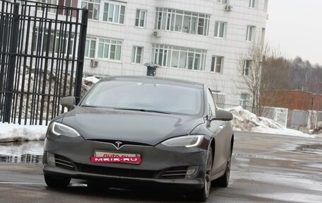 Tesla Model S I, 2019 год, 4 450 000 рублей, 2 фотография