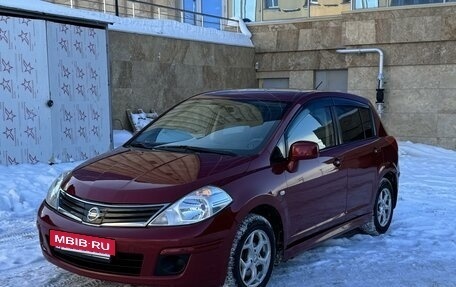 Nissan Tiida, 2011 год, 800 000 рублей, 10 фотография