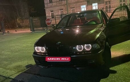 BMW 5 серия, 1999 год, 560 000 рублей, 2 фотография