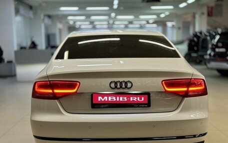 Audi A8, 2012 год, 2 500 000 рублей, 5 фотография