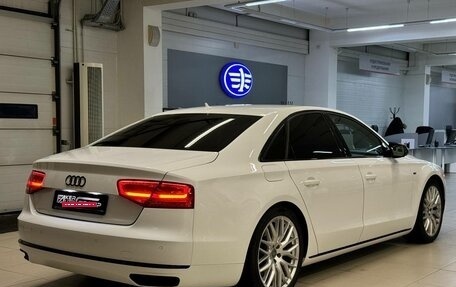 Audi A8, 2012 год, 2 500 000 рублей, 6 фотография