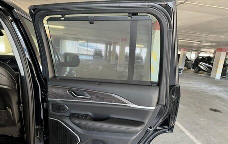 Jeep Grand Cherokee, 2022 год, 8 500 000 рублей, 25 фотография