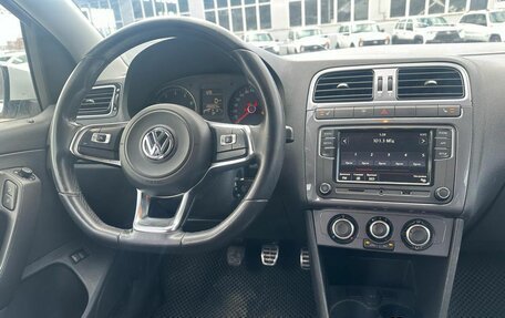 Volkswagen Polo VI (EU Market), 2018 год, 935 000 рублей, 14 фотография