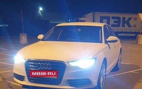Audi A6, 2013 год, 1 650 000 рублей, 14 фотография