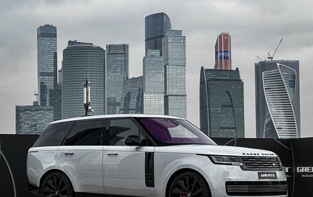 Land Rover Range Rover IV рестайлинг, 2024 год, 36 000 000 рублей, 3 фотография