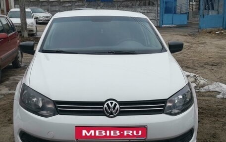 Volkswagen Polo VI (EU Market), 2012 год, 750 000 рублей, 4 фотография
