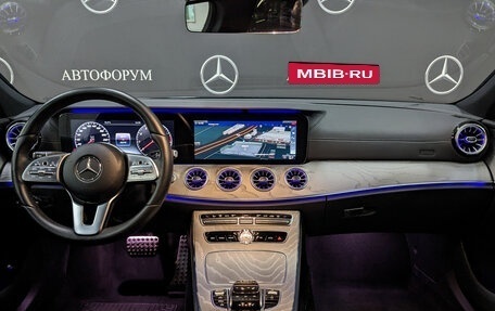 Mercedes-Benz CLS, 2018 год, 5 550 000 рублей, 4 фотография