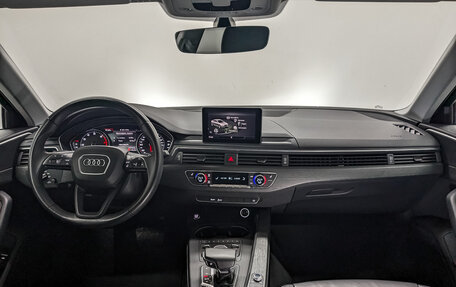 Audi A4, 2019 год, 3 100 000 рублей, 3 фотография