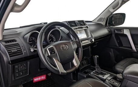 Toyota Land Cruiser Prado 150 рестайлинг 2, 2016 год, 4 995 000 рублей, 6 фотография