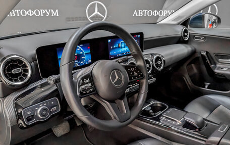 Mercedes-Benz CLA, 2020 год, 2 695 000 рублей, 11 фотография