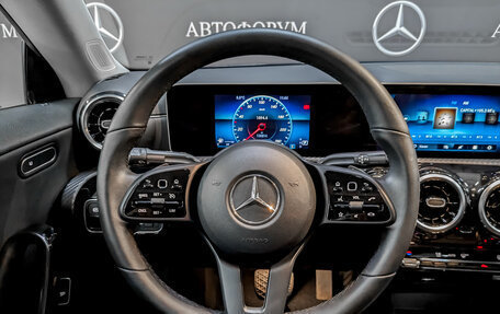 Mercedes-Benz CLA, 2020 год, 2 695 000 рублей, 21 фотография
