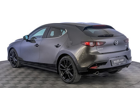 Mazda 3, 2019 год, 2 730 000 рублей, 23 фотография