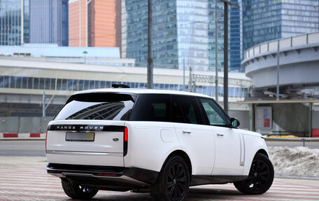 Land Rover Range Rover IV рестайлинг, 2022 год, 20 500 000 рублей, 4 фотография