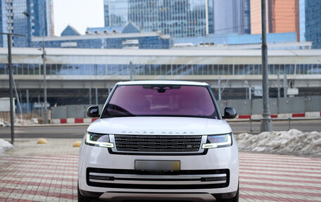 Land Rover Range Rover IV рестайлинг, 2022 год, 20 500 000 рублей, 2 фотография