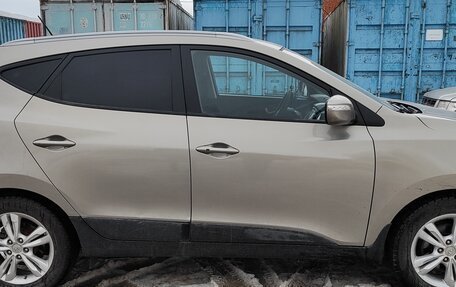 Hyundai ix35 I рестайлинг, 2011 год, 950 000 рублей, 12 фотография