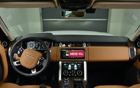 Land Rover Range Rover IV рестайлинг, 2021 год, 7 000 000 рублей, 6 фотография