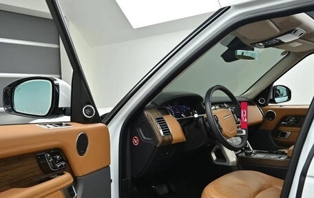 Land Rover Range Rover IV рестайлинг, 2021 год, 7 000 000 рублей, 9 фотография
