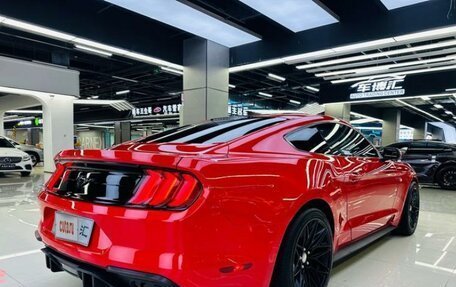 Ford Mustang VI рестайлинг, 2019 год, 3 460 000 рублей, 10 фотография