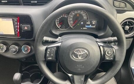Toyota Vitz, 2019 год, 710 000 рублей, 12 фотография