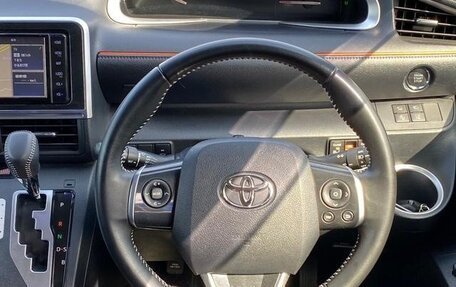 Toyota Sienta II, 2021 год, 1 050 000 рублей, 14 фотография