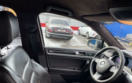 Volkswagen Touareg III, 2011 год, 2 150 000 рублей, 13 фотография