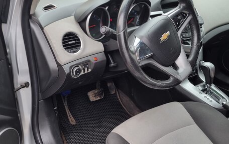 Chevrolet Cruze II, 2012 год, 750 000 рублей, 10 фотография